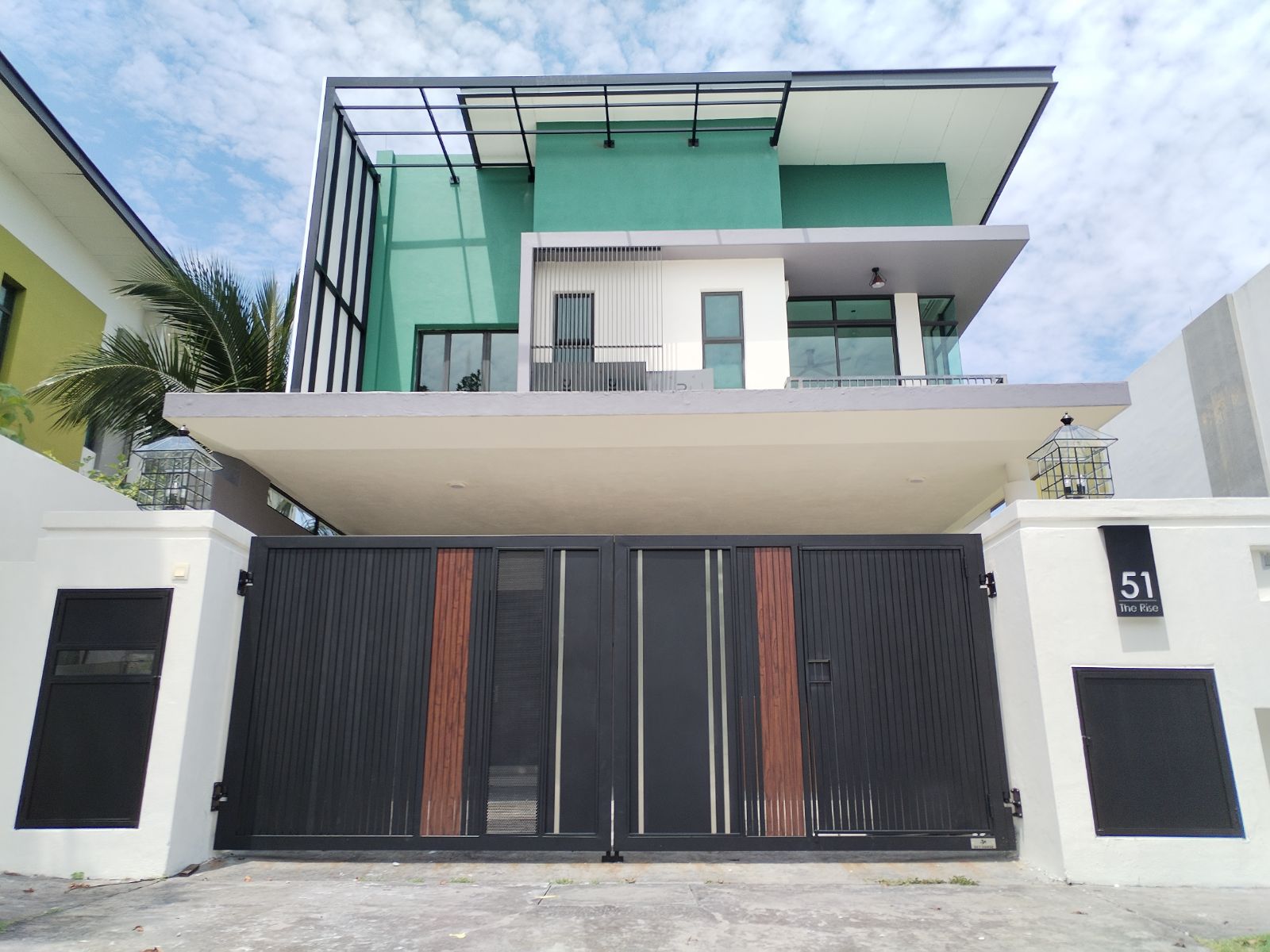 Laminated Glass Roof T-Beam Frame Design Installation Project Cheras | Malaysia 