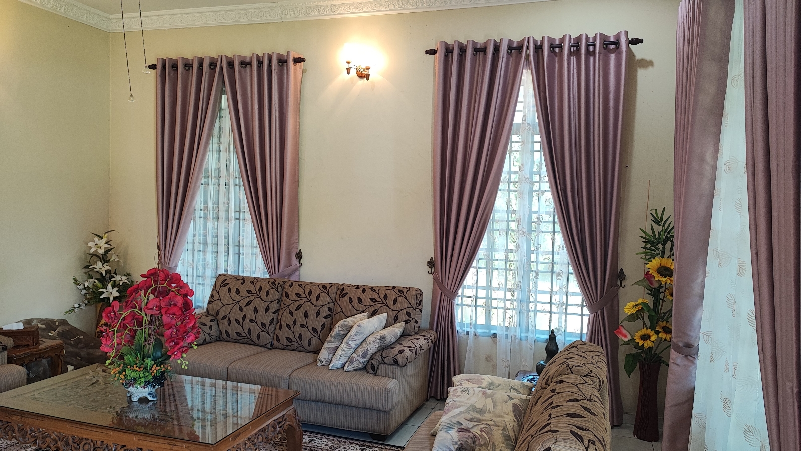 Eyelet Curtains 