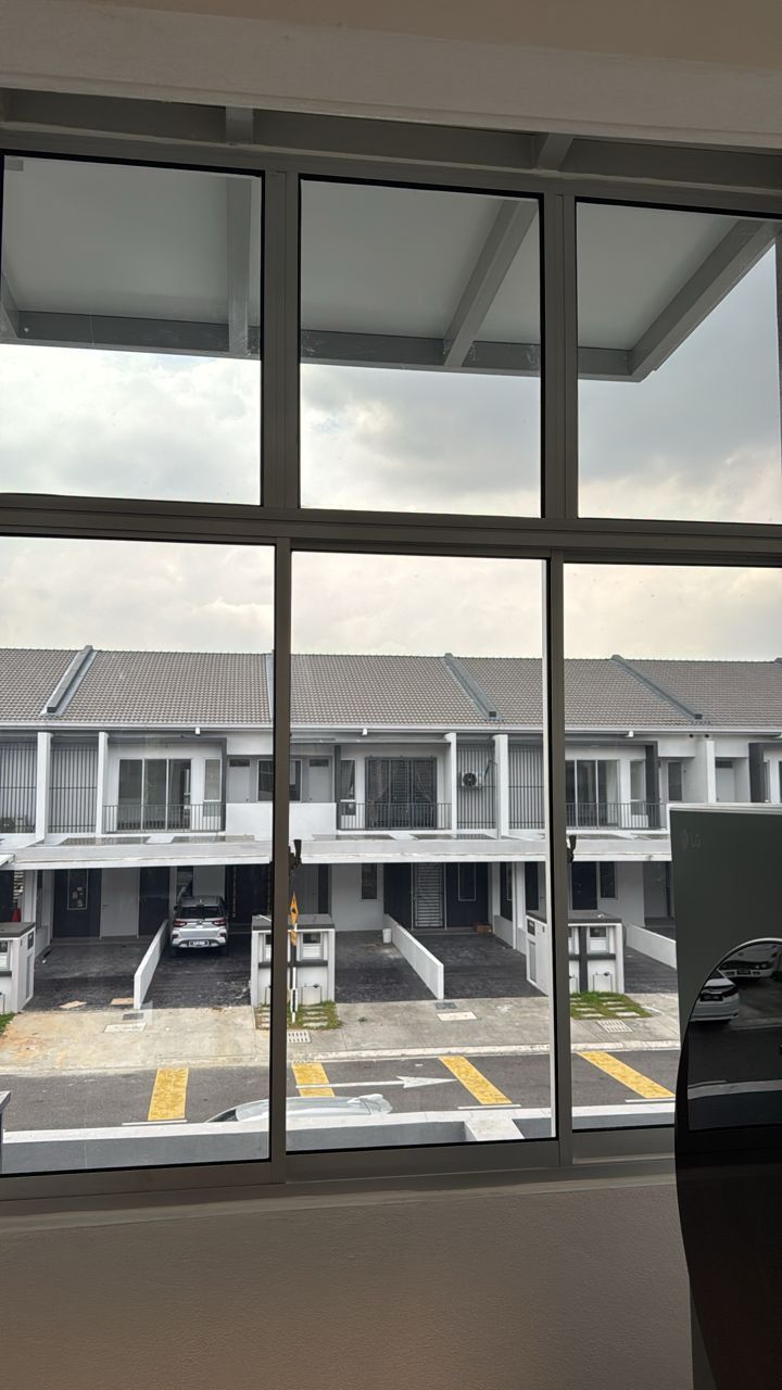 TRM DISTRIBUTOR SDN BHD