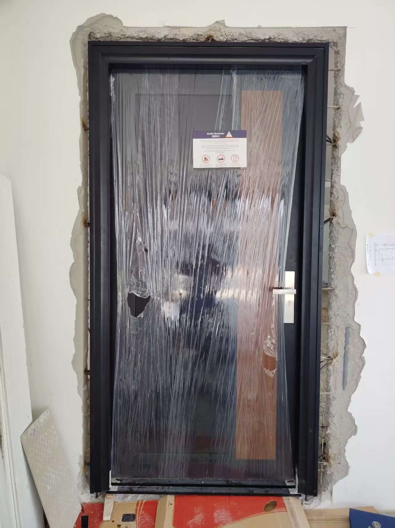 DT601 Size 4 X 8 Ft DT901 Size 3 X 7 Ft  Location: Bukit Banyan
