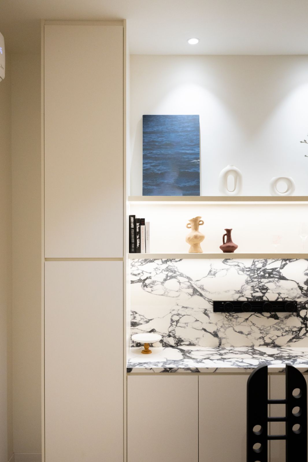 Direct Factory Custom Dry Kitchen and Display Cabinet with Marble Backsplash in Klang Valley