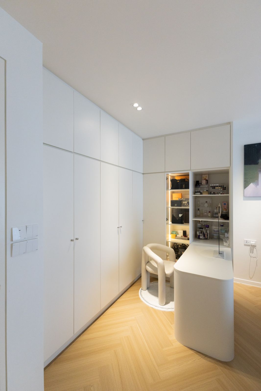Built-In Corner Wardrobe With Integrated Desk And Display Cabinet In Klang Valley