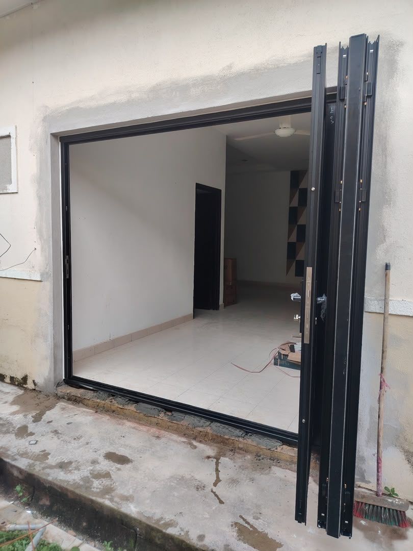 Negeri Sembilan/ KL / Selangor 014-329 5902 / 014-317 9131