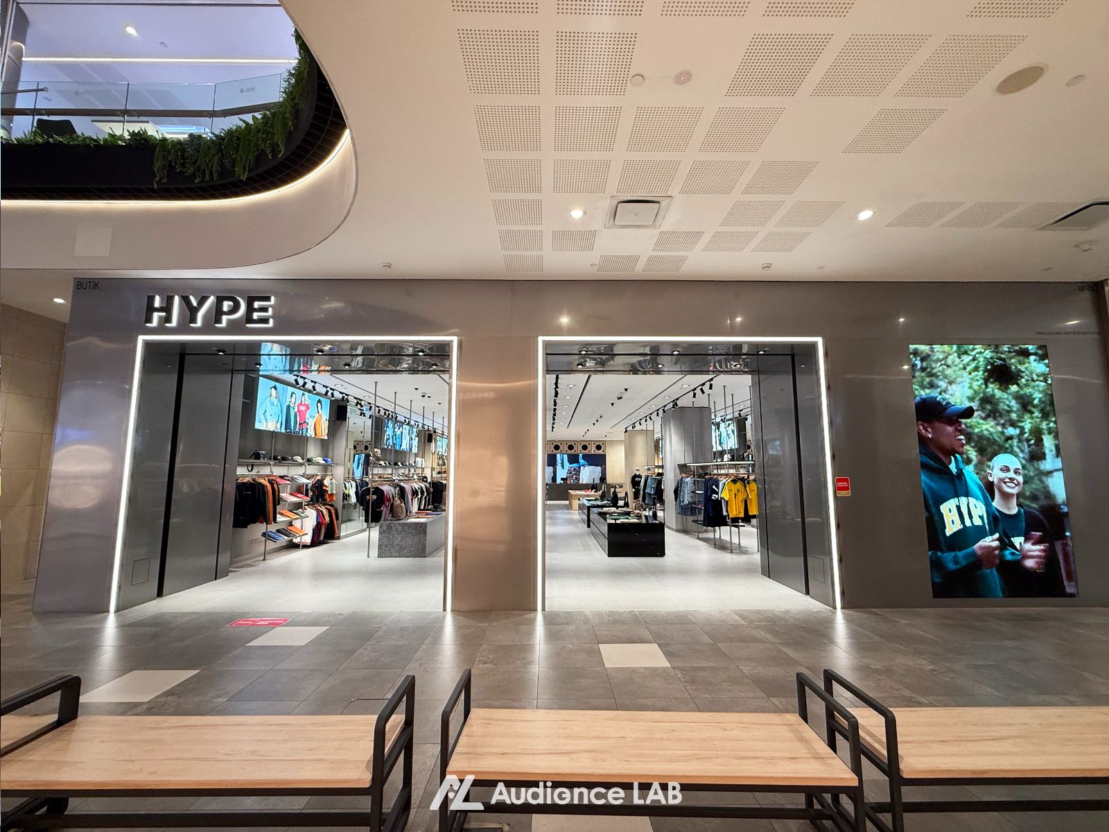 HYPE @ CARNIVAL MALL