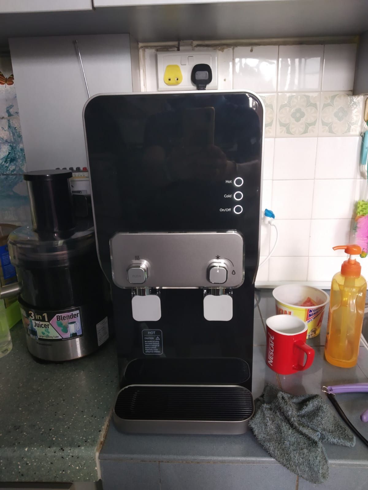 CUSTOMER INSTALL HOT AND COLD DISPENSER 4.jpeg