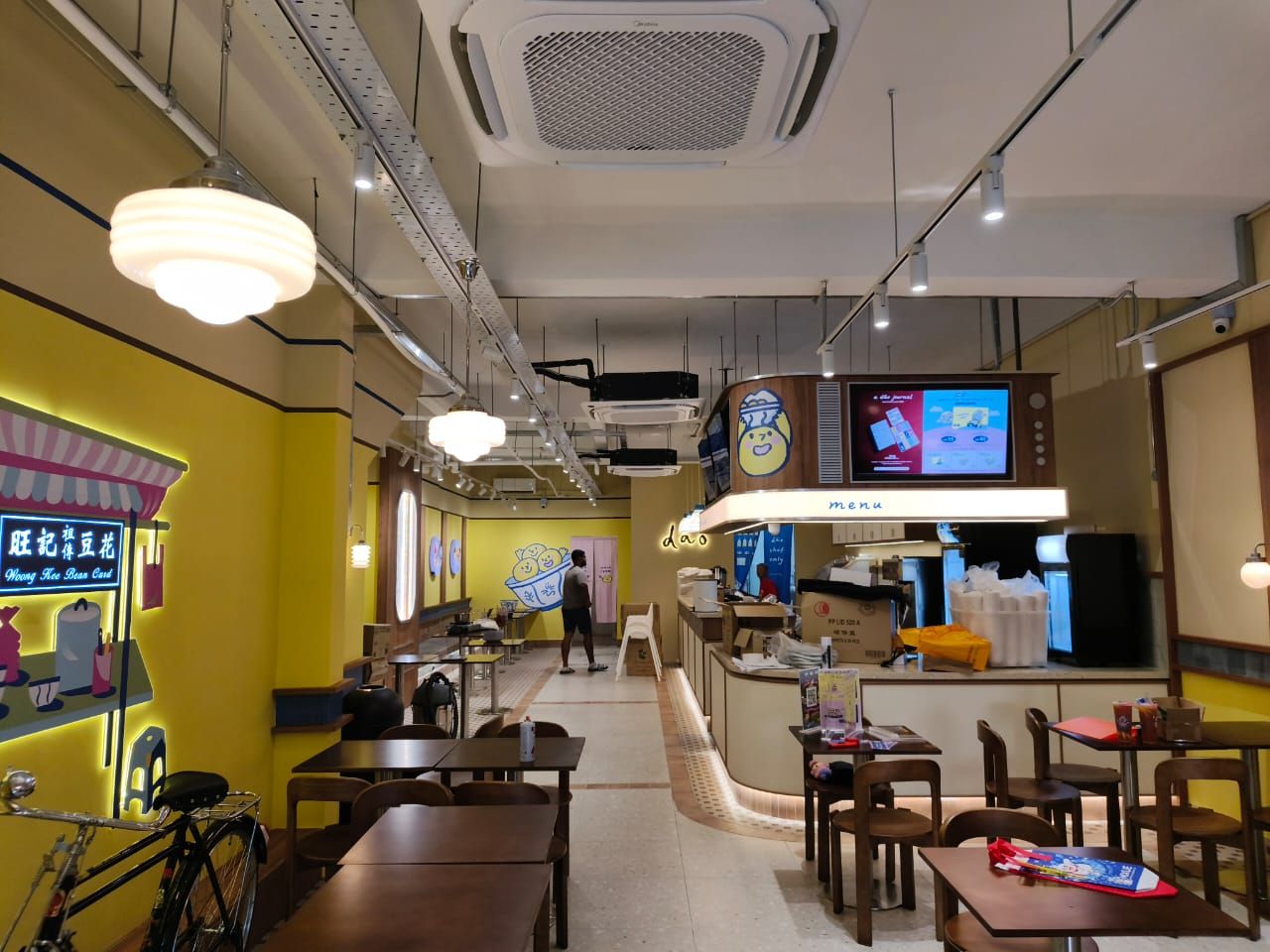 Midea Cassette Air Cond Installation At USJ