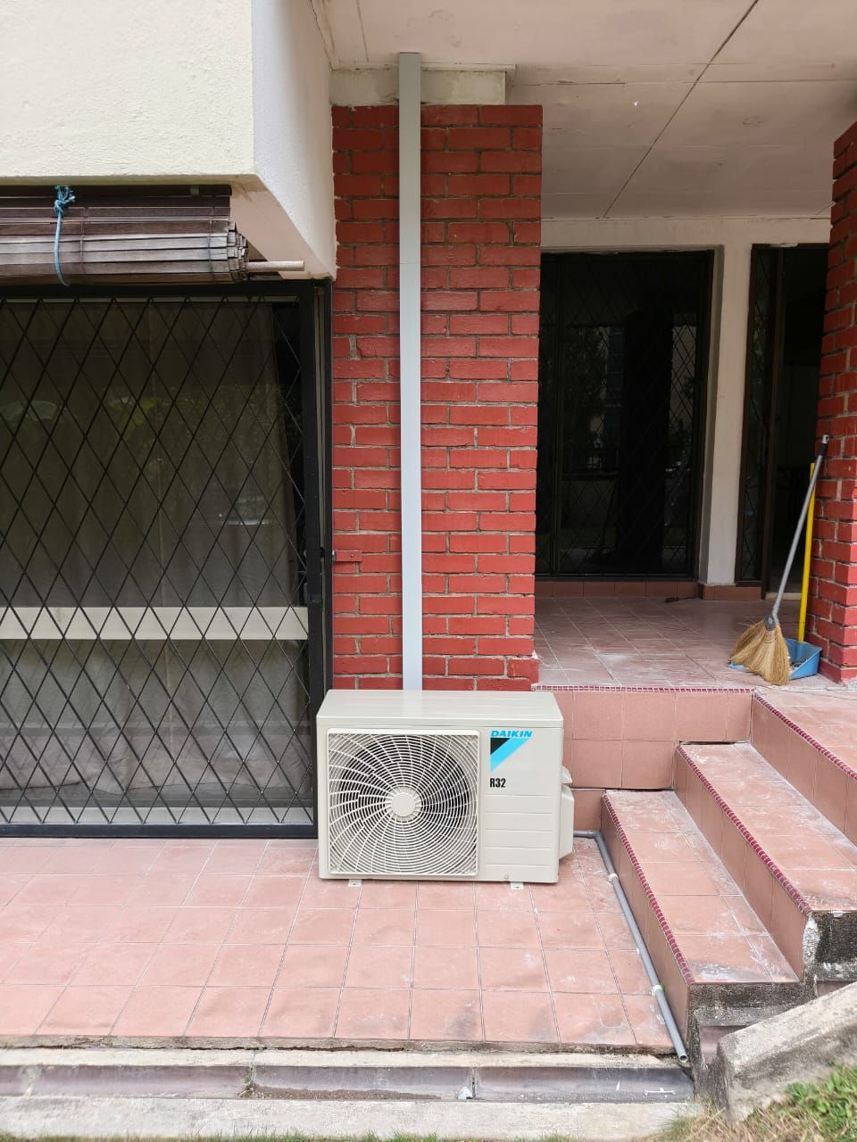 Daikin Outdoor Air Cond Installationi At Bangsar