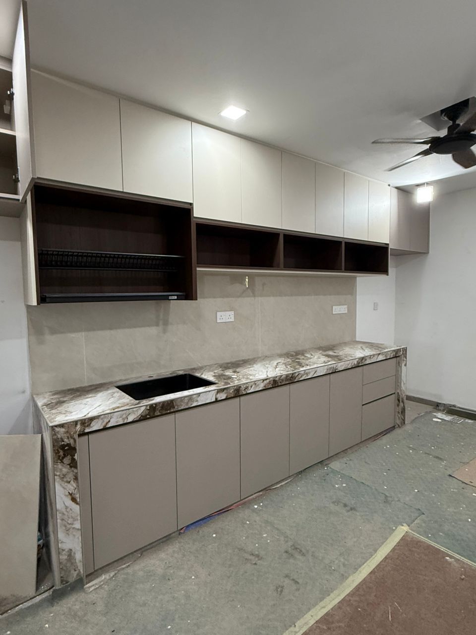 Kitchen Cabinet