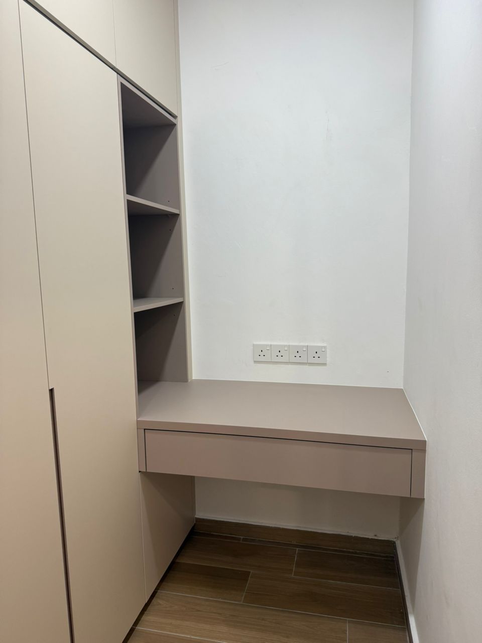 Dressing Table