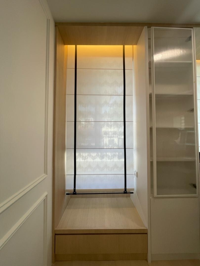 Roman Blinds with Deco Rod System 