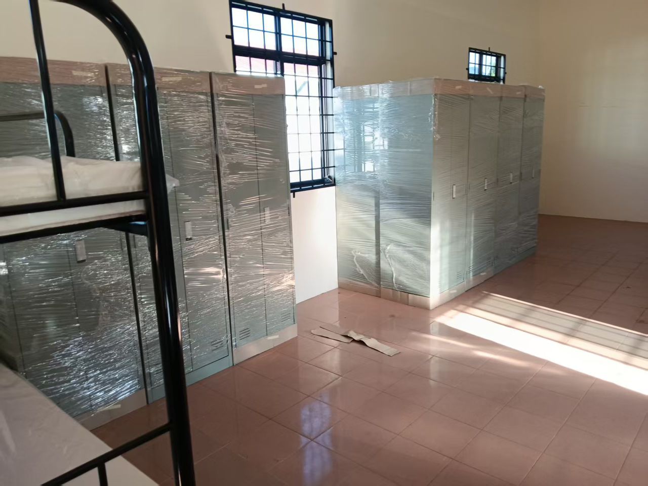 Heavy Duty Double Decker Bed, HRF Foam Mattress &amp; Steel Locker for Kem Askar Wataniah Malaysia
