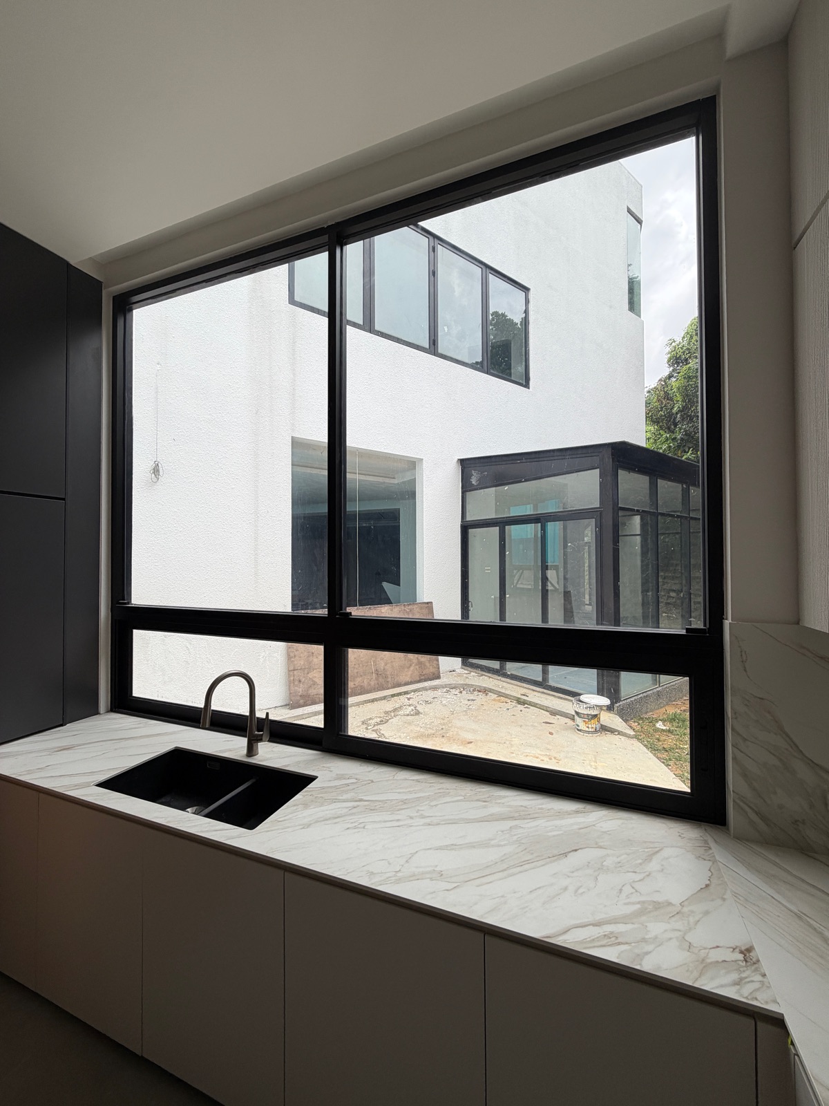 Glass Works PJ