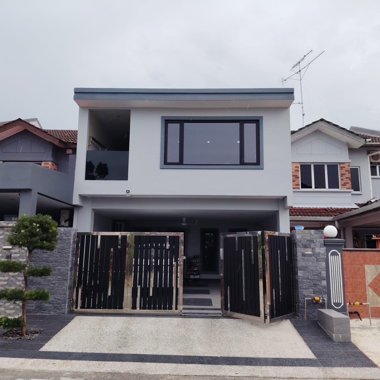 Install Tinted/ Solar Film/ Window Film At Taman Indahpura Kulai /Johor Bahru 
