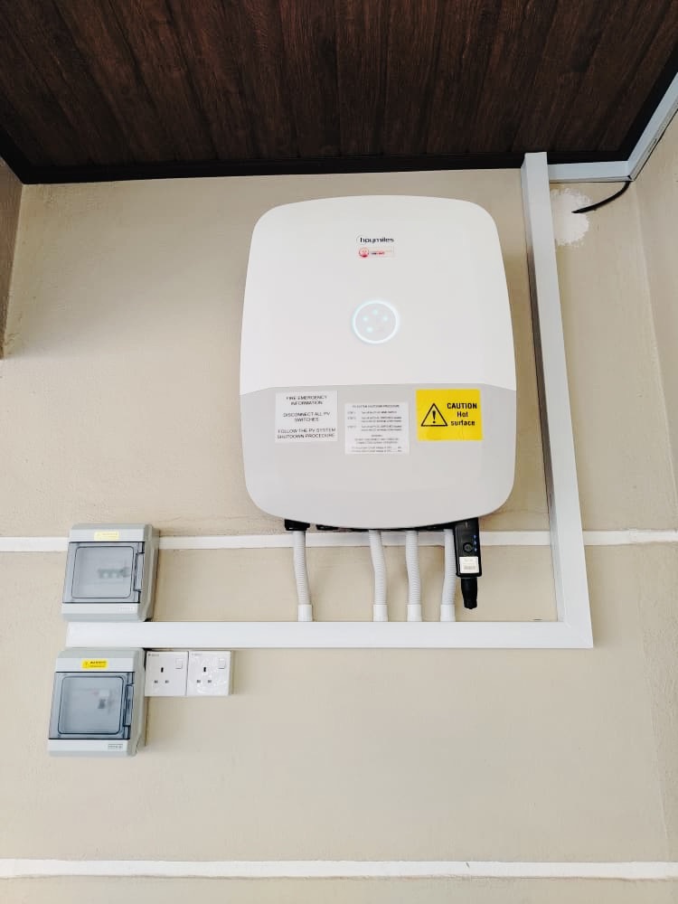 Solar System 17.01 KWp  Total 27 Solar Panel + Hoymiles Inverter 