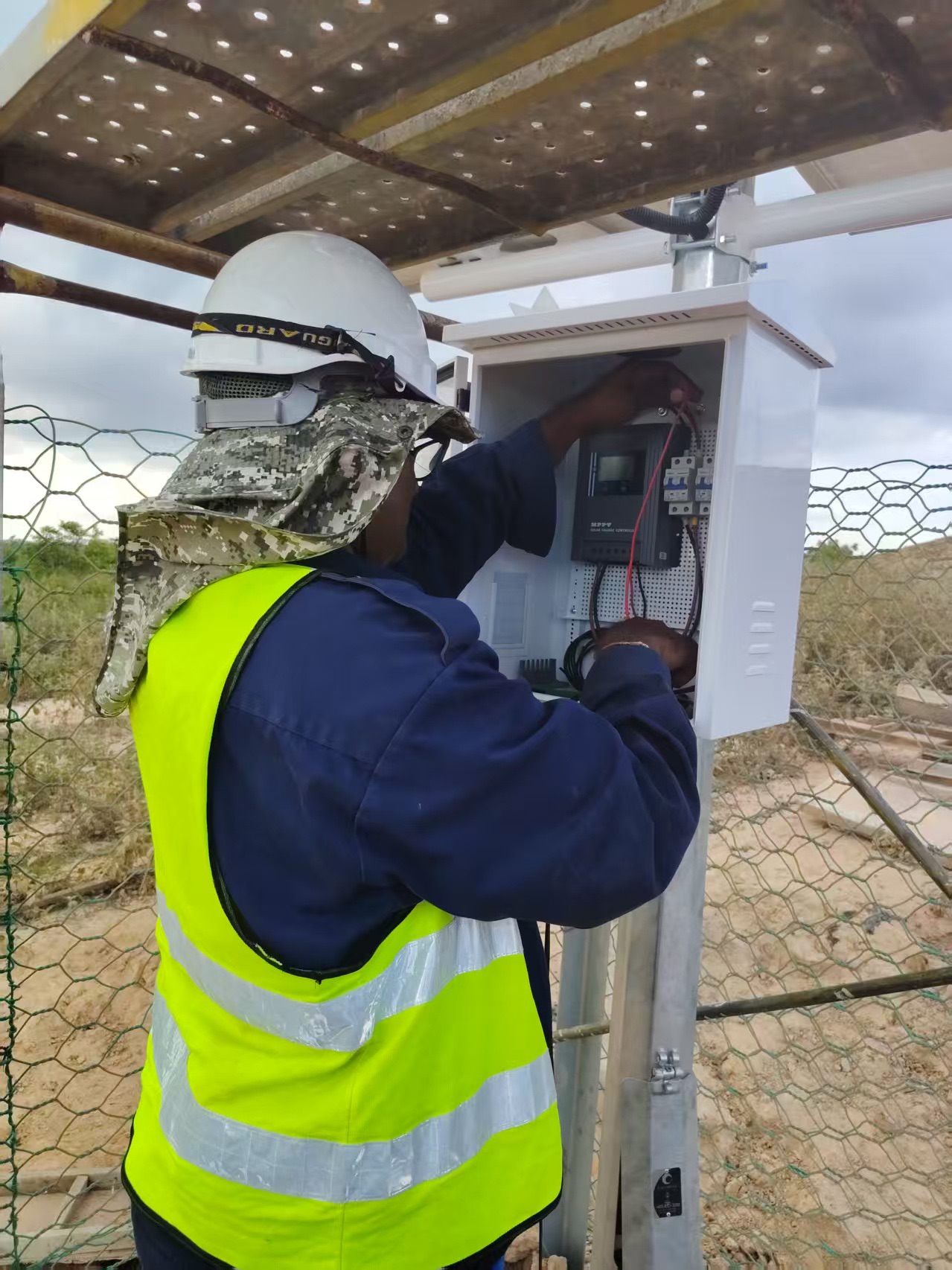 Solar Long-Range Wireless CCTV System