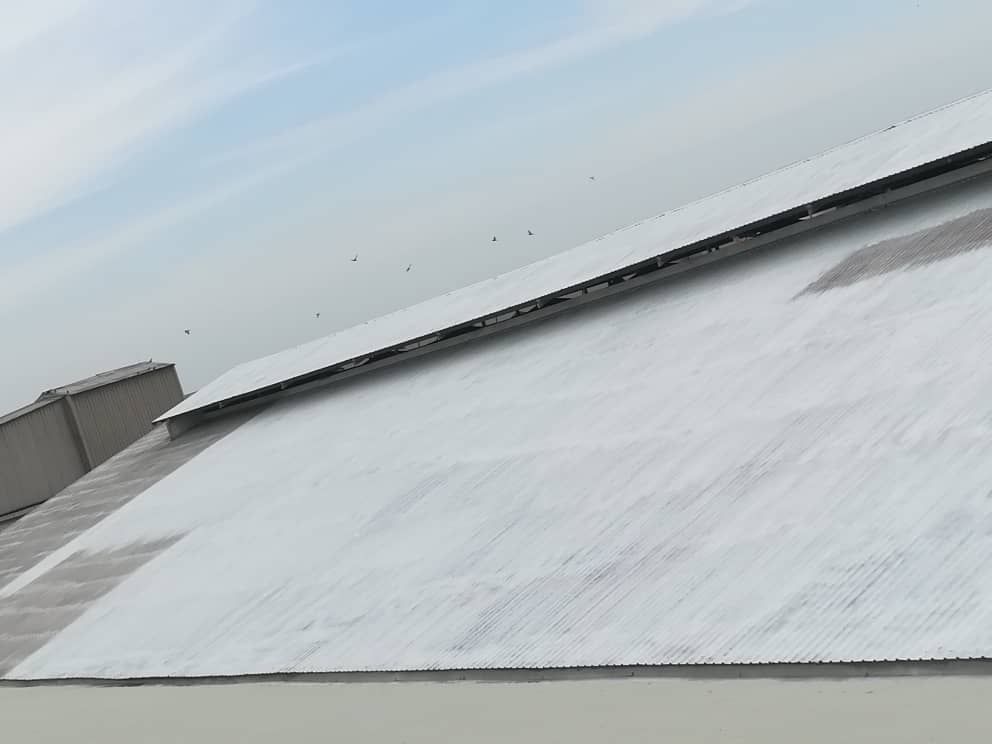 Apply One Coat Of Rust Inhibitive Primer By Airless Spray Over The Entire Metal Roof Prior Application Of Protective Coating