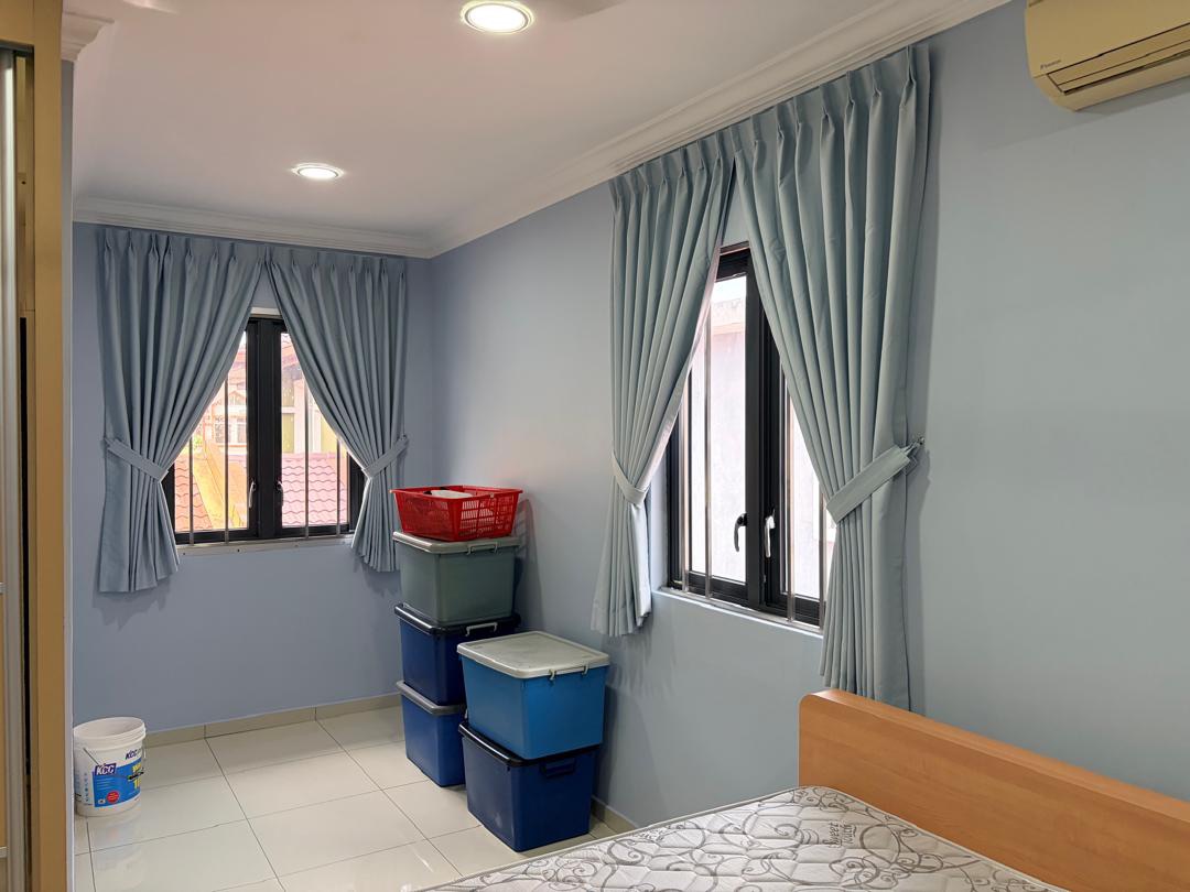 LCY Curtain & Blinds
