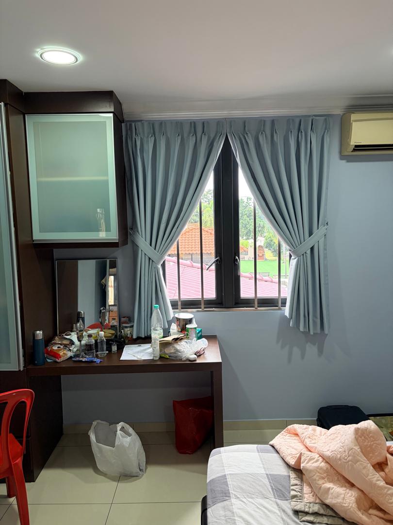LCY Curtain & Blinds