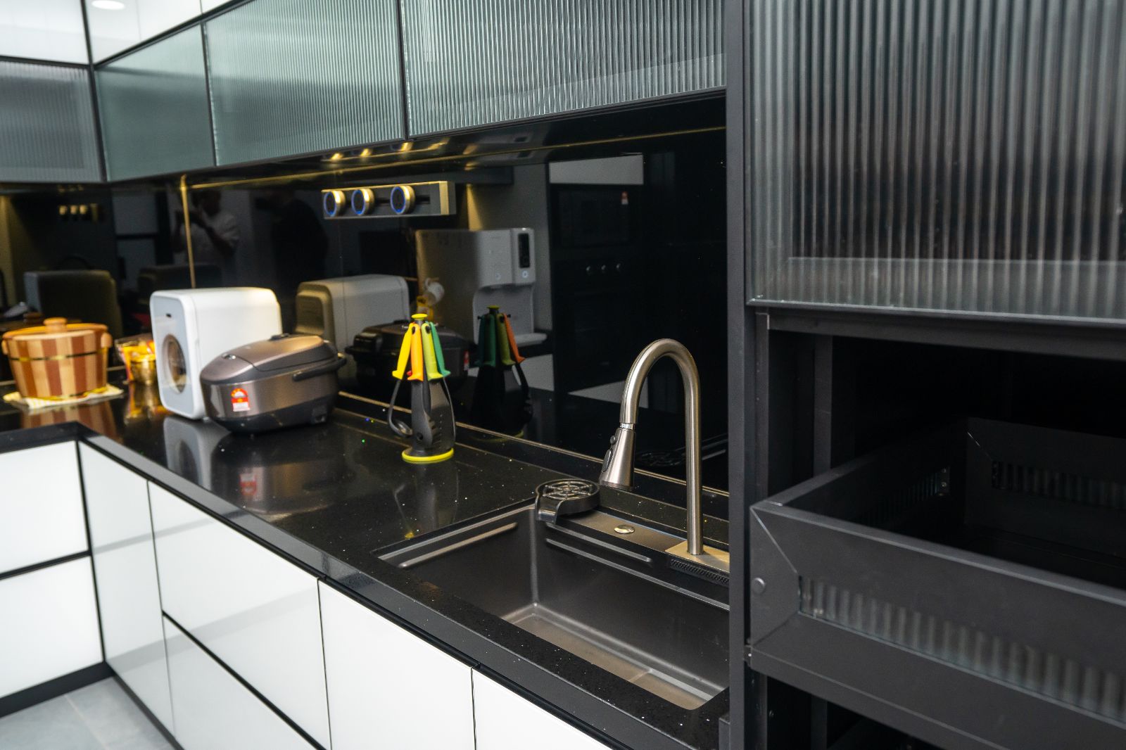 Kitchen Cabinet (Customer House Actual Photo)