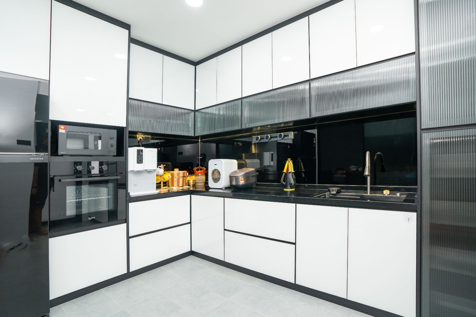 Kitchen Cabinet (Customer House Actual Photo)