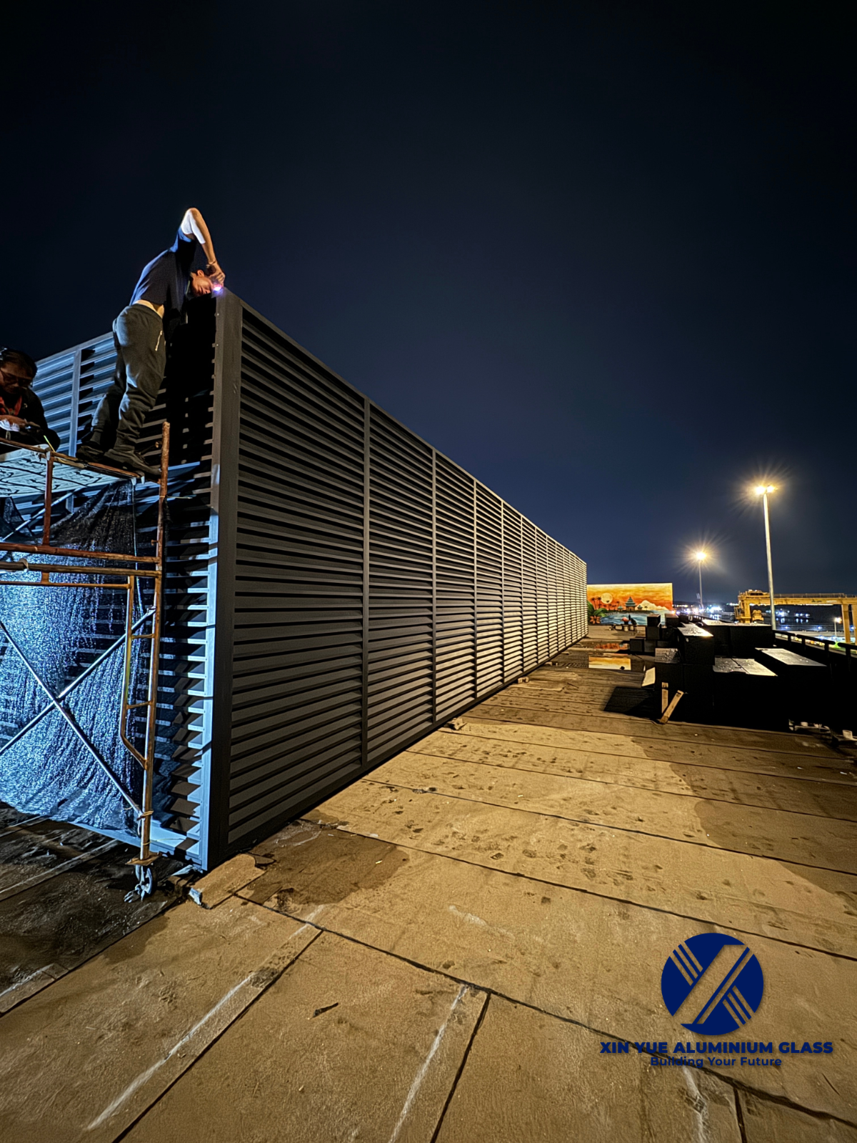 4 INCH LOUVER 
