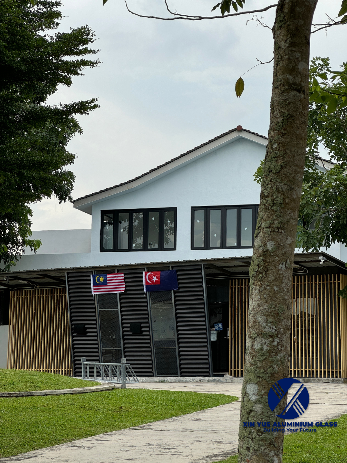 Xin Yue Aluminium Glass Sdn Bhd