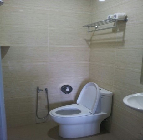 Pengubahsuaian Rumah Kedai Kepada Budjet Hotel Di Simpang Empat Alor Gajah Melaka.