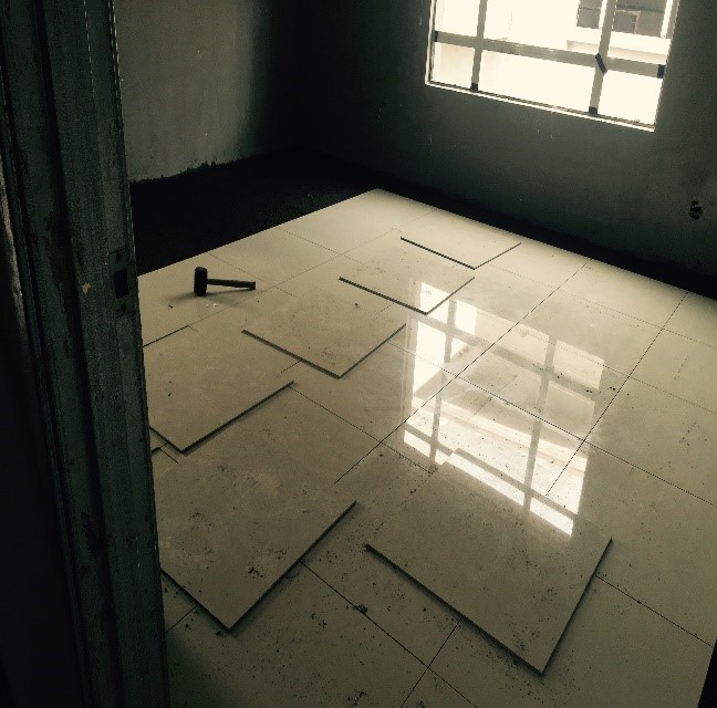 Pemasangan Jubin Atas Project Cadangan Membina Dan Menyiapkan Sekolah Men Keb Agama Pagoh, Di Lot 1015,2016 Dan Sebahagian Lot 1403 Dan 3713, Mukim Lenga, Daerah Muar Johor Darul Takzim