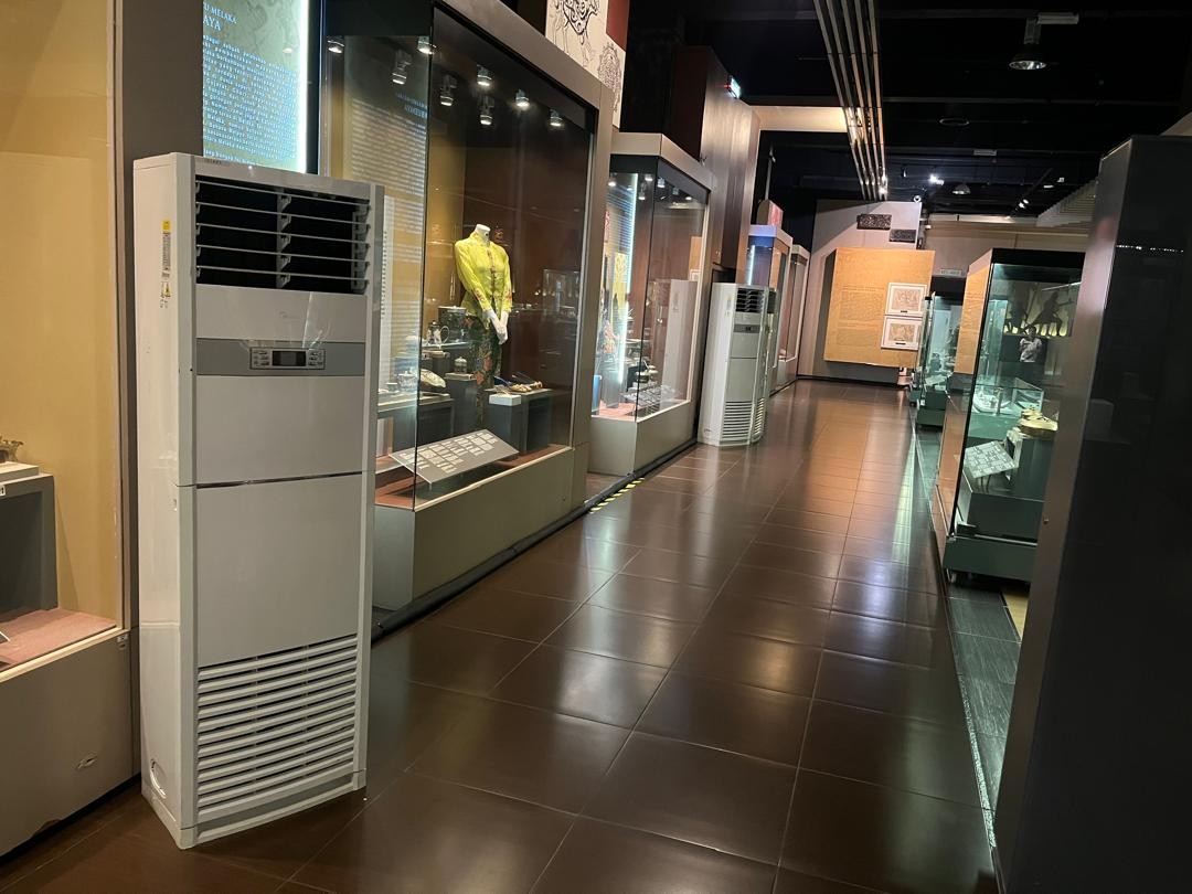 Keep Cold And Cool At Muzium Negara