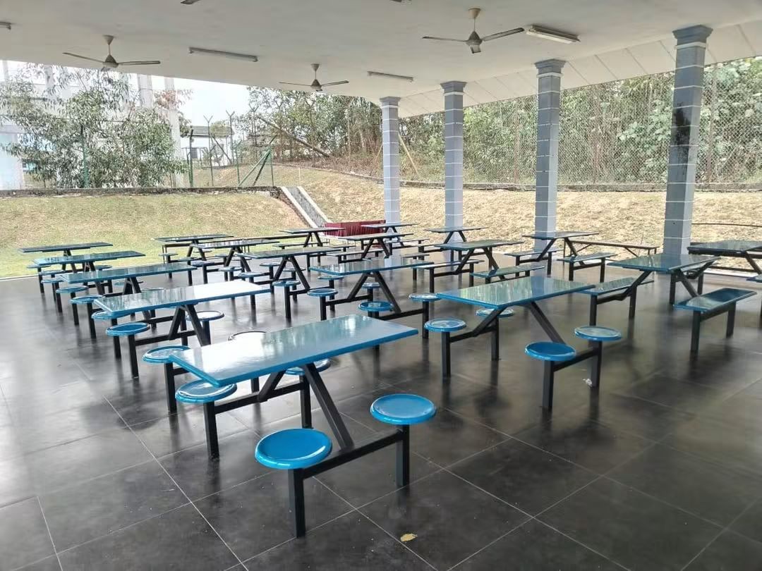 OUTDOOR CANTEEN TABLE