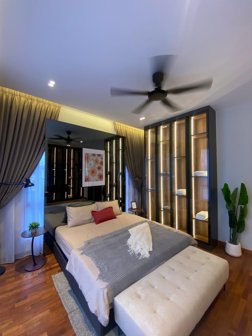 Casablanca 4 - Master Bedroom 