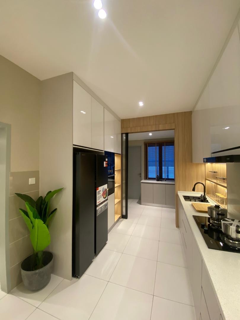 Ferrous 3 - Kitchen