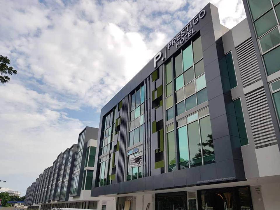 Prestigo Hotel