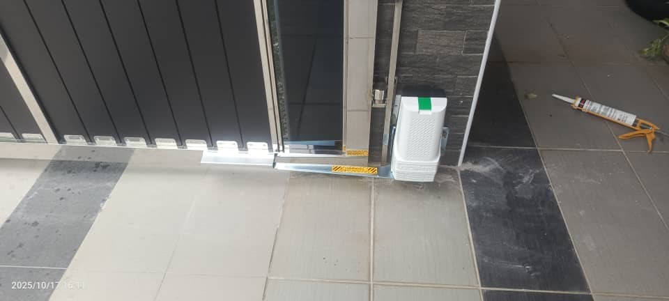 Autogate Bandar Putra Kulai Dcmoto Gfm925 Auto Gate 