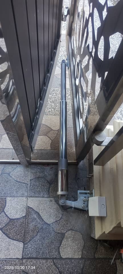 MOX01 Stainless Steel Arm Type Autogate