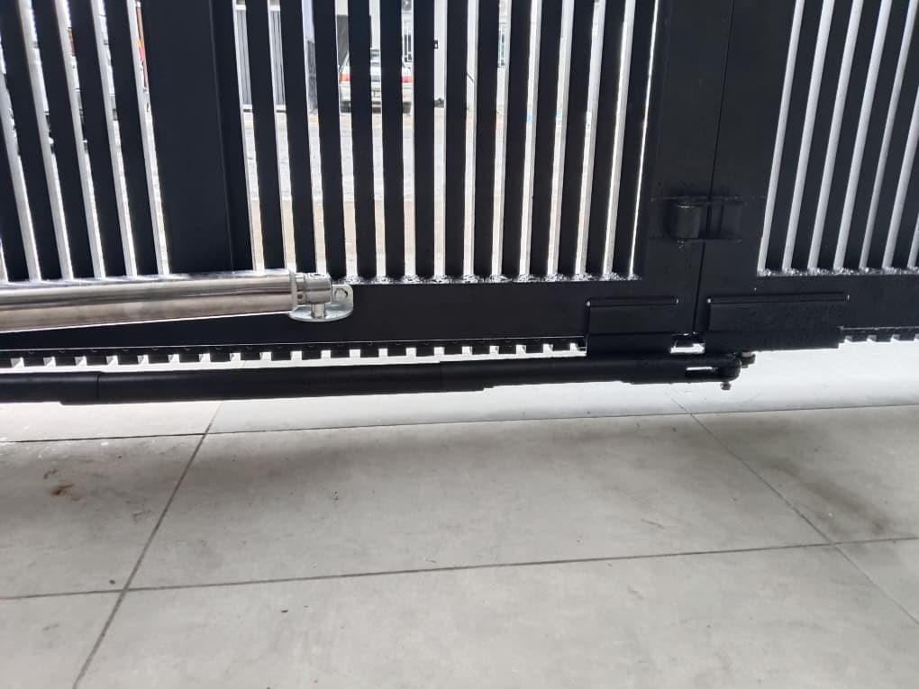 Autogate Stakan Perdana Kota Samarahan MOX07 Auto Gate 