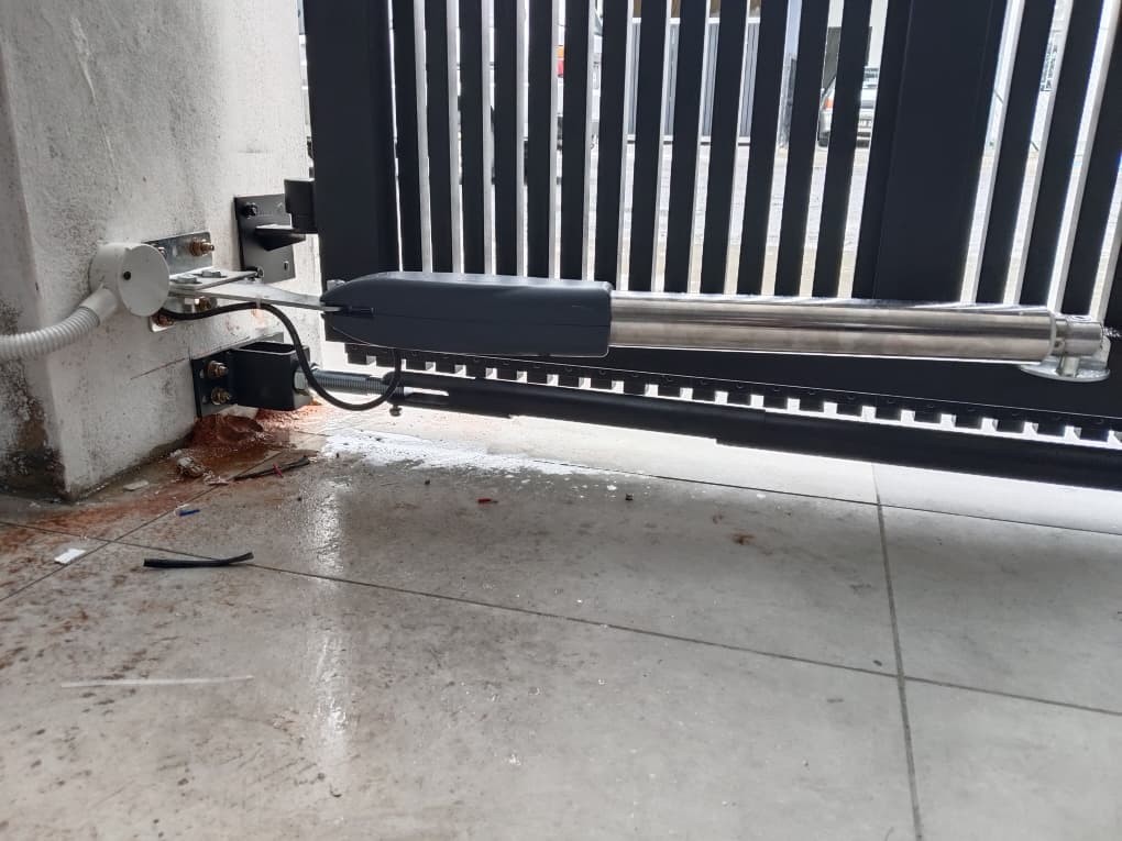 Autogate Stakan Perdana Kota Samarahan MOX07 Auto Gate 
