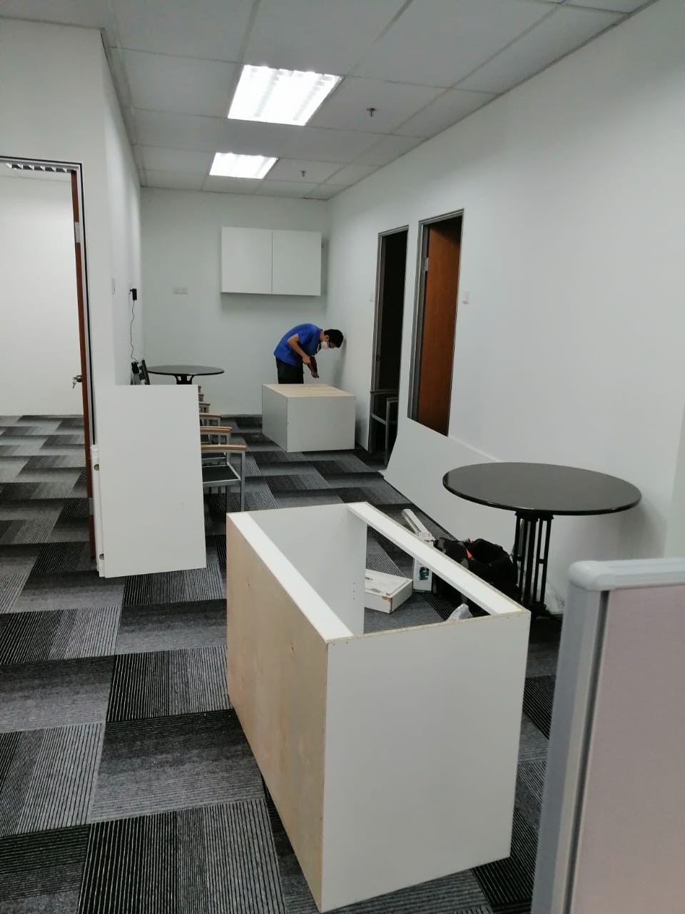 Supply & Install Roller Blinds, Carpet & Workstations @Pejabat Ketua Pengawai Keselamatan IDCC