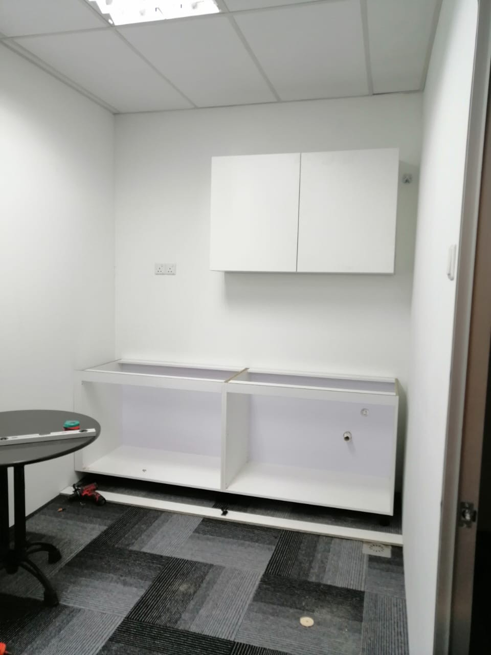 Supply & Install Roller Blinds, Carpet & Workstations @Pejabat Ketua Pengawai Keselamatan IDCC