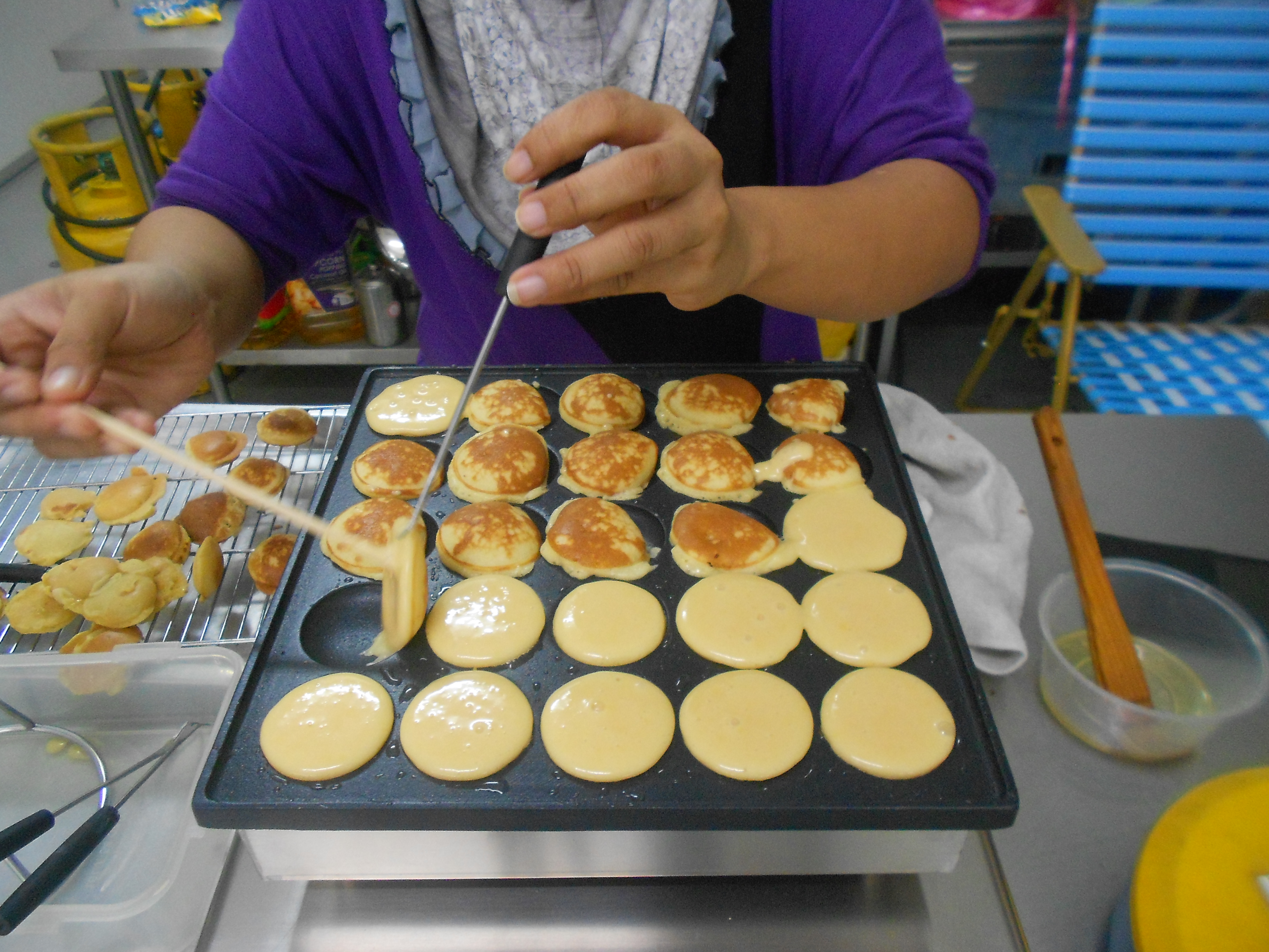 Dorayaki Dutch Mini Pancakes Poffertjes Maker Machine Electric Dorayaki Pancake  Maker Kuala Lumpur, KL, Malaysia Supply, Supplier, Suppliers | Fresco Cocoa  Supply PLT