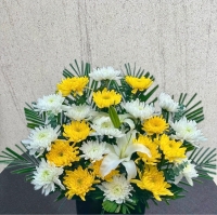 Condolences Flower Baskets CB 05 ( One Sided View)