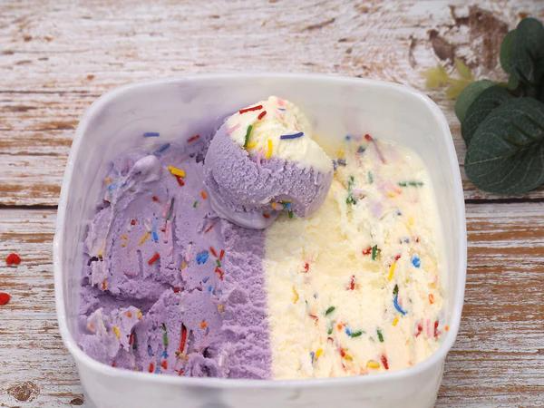 * Plant based source * Natural Gluten Free Jimmies * Colour Stable for Frozen Desserts www.naturalsprinkles.com